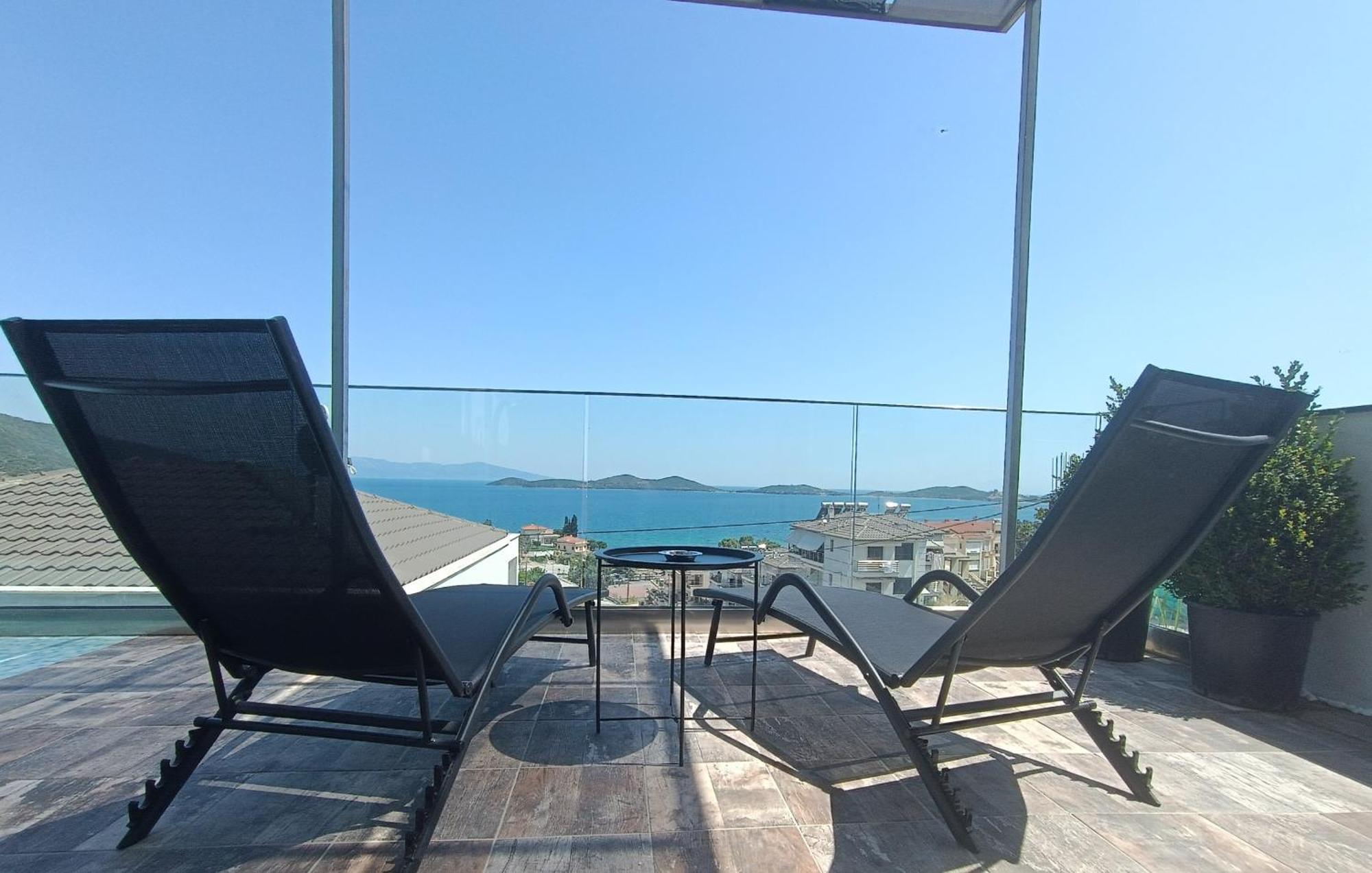 Aparthotel Alta Mare Néa Péramos Exterior foto